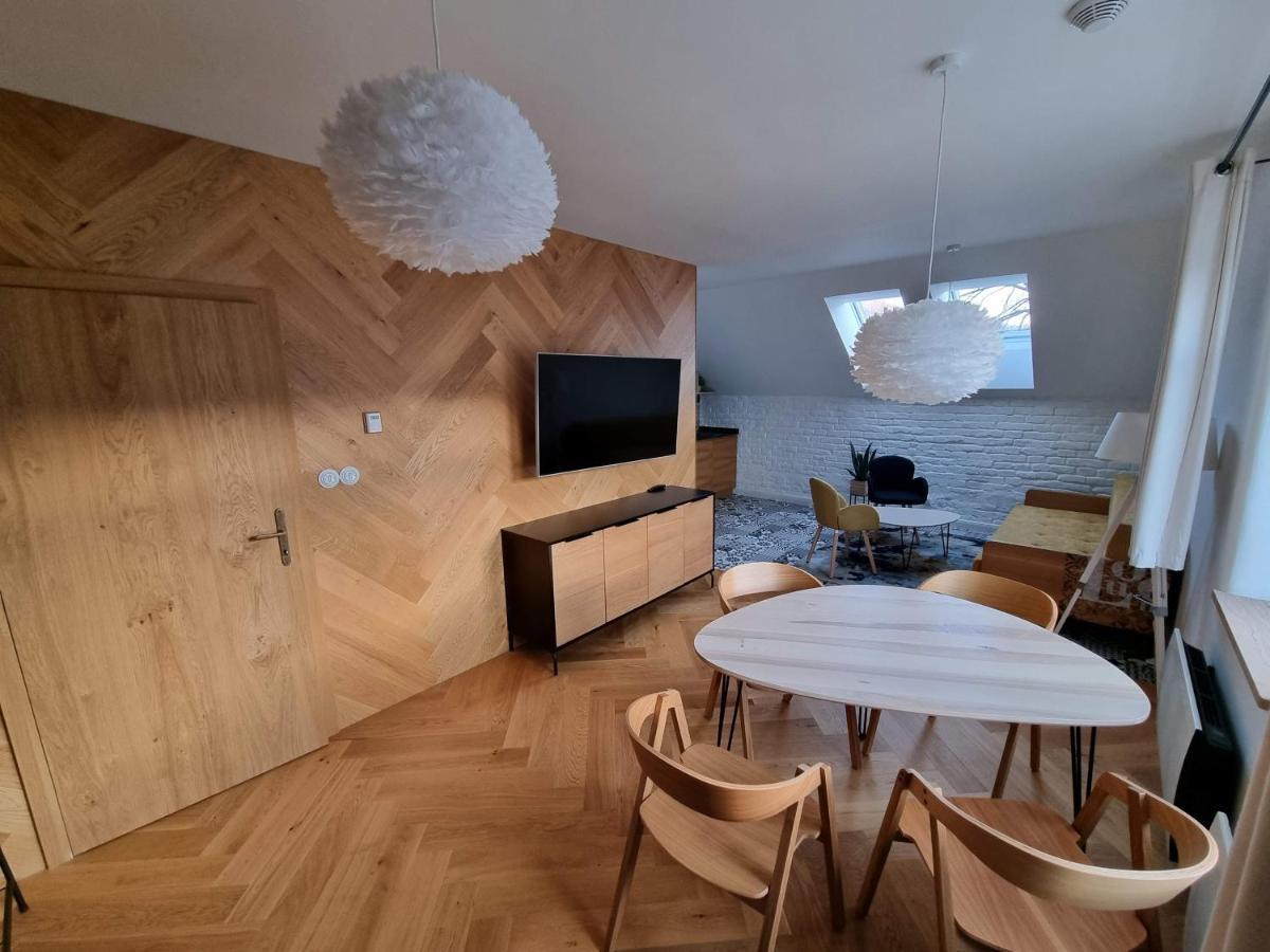 5 Stylovych Apartmanu V Srdci Jeseniku Apartment *
